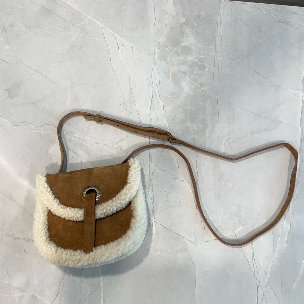 UGG Crossbody Bag *Authentic*